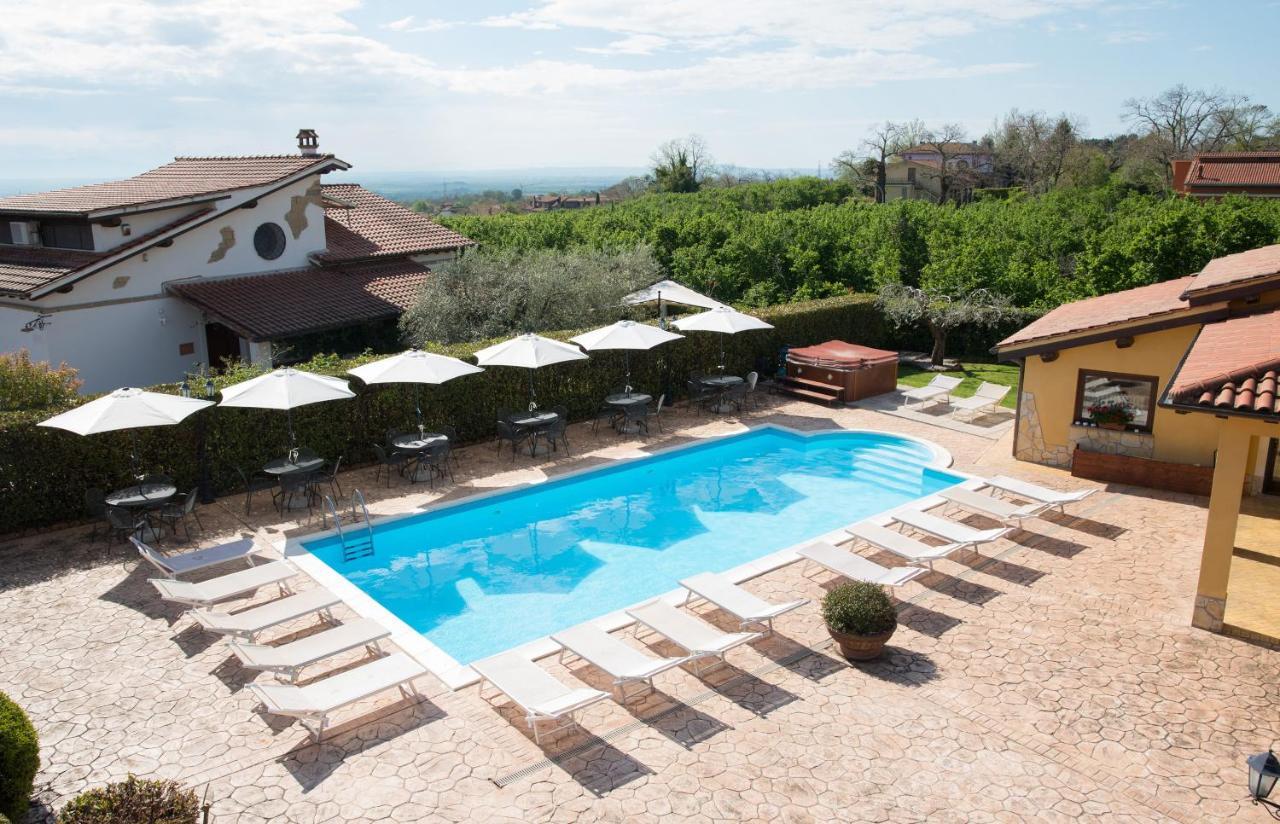 L'Infinito Bed and Breakfast Carbognano Buitenkant foto
