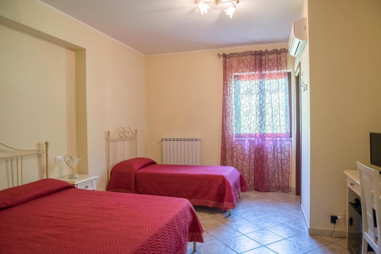 L'Infinito Bed and Breakfast Carbognano Buitenkant foto